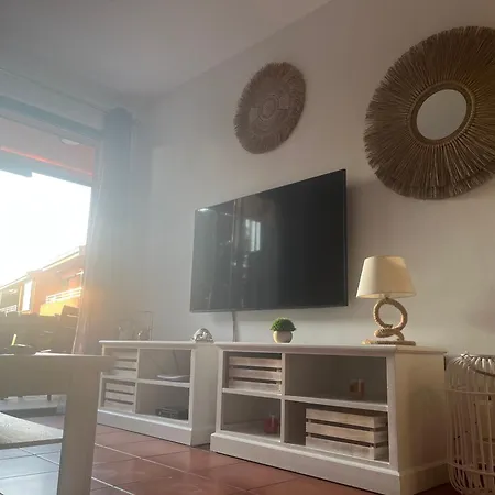 Апартаменты Residentiel Avec Jardin Et Piscine Калафат
