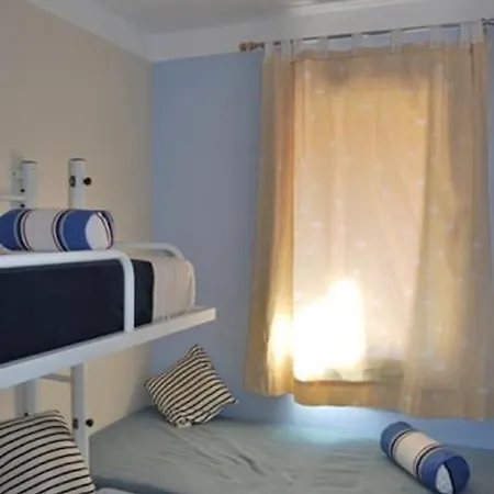 Residentiel Avec Jardin Et Piscine Apartment